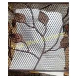 Decorative Metal Plant Stand with Leaf Design, 10x