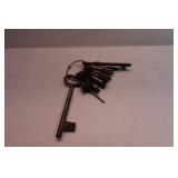 Lot of Vintage Skelton Key