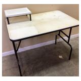 FOLDING CARD TABLE
