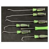 7 PIECE SNAP ON PICK SET