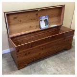 LANE CEDAR HOPE CHEST