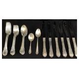 STERLING SILVER LUNT FLATWARE SET, 850.486g