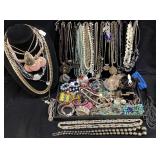 ASSORTED COSTUME JEWELRY, NECKLACES, BRACELETS,