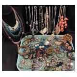 ASSORTED COSTUME JEWELRY, NECKLACES, BRACELETS,