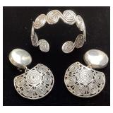 EARRINGS STAMPED 925 w COSTUME BRACELET