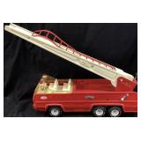 VTG. TONKA FIRE TRUCK