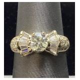 18KT YELLOW GOLD DIAMOND RING, SIZE 6.75