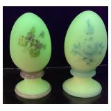 (2) FENTON CUSTARD URANIUM EGGS ON STAND,