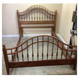 LEXINGTON FULL SIZE SPINDLE BED