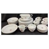 ROYAL SWIRL FINE CHINA OF JAPAN ï¿½ï¿½PINK ROSEï¿½ï¿½ SET