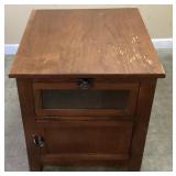 CONTEMPORARY MISSION STYLE END TABLE