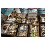 ASSORTED CHOICE FLAT LOT, VTG. PERFUME BOTTLES,