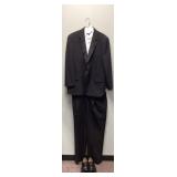 EVENING ELITE TUXEDO W/ ACCESSORIES
