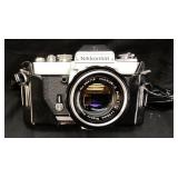 VTG. 1970s NIKON NIKKORMAT SLR FILM CAMERA w