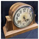 ANTIQUE INGRAHAM MANTLE CLOCK