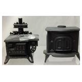 PAIR OF CAST IRON SALESMAN SAMPLES, QUEEN STOVE &