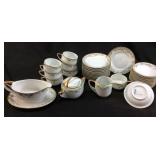 33 Pieces Antoinette Czechoslovakia China