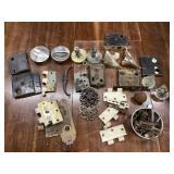ANTIQUE DOOR KNOBS AND LOCKS
