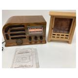 Smith & Hawken wood mantel clock And Thomas