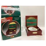 Mr Christmas Holiday Symphonium with 16 Discs
