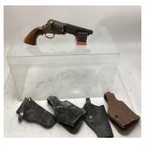 Italian 36 cal. Navy cap and ball pistol for