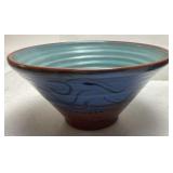 SIGNED ROBYN GIARLA SWIRL POTTERY BOWL,