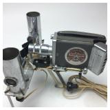 VINTAGE 16MM BELL & HOWELL CAMERA W LIGHTING