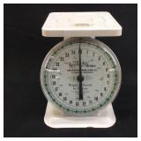 VINTAGE OLD KENTUCKY HOME SCALES