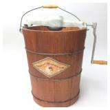 VINTAGE WHITE MTN ICE CREAM FREEZER
