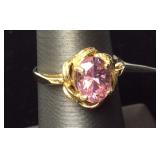 1.6DWT 10kt YELLOW GOLD W PINK CENTER STONE 1.6DWT 10kt YELLOW GOLD W PINK CENTER STONE