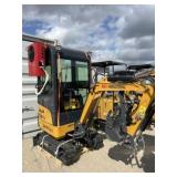 NEW AGT QK18RXS-C Mini Excavator