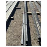 6pc of Approx 2"X2"X21