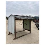 Small Loafing Shed