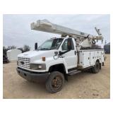 *2006 Chevrolet C5500 4WD Bucket Truck