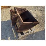 35" Excavator Bucket