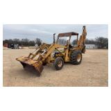 1972 International 2500 Harvester 2WD Backhoe