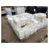 380pcs of 2-Gallon Plastic Buckets w/Lids