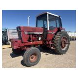 International 1086 Cab 2WD Tractor