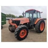 Kubota M125X Cab/Air 4WD Tractor