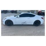 *2014 Hyundai Genesis (Rebuilt Salvage Title)