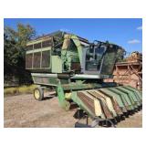 John Deere 7445 Cotton Stripper