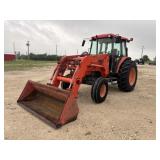 Kubota M9000 Cab/Air 4WD w/LA1251 Loader/Bucket
