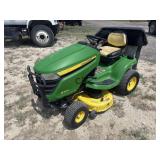 John Deere X304 w/Bagger HST
