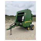 John Deere 458 Round Baler
