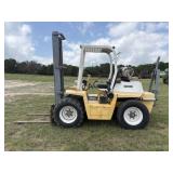 Clark IT40 Forklift