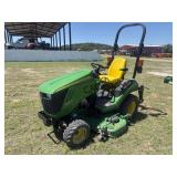 John Deere 1025R Lawn Tractor w/Belly Mower HST