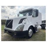 **2010 Volvo ISX Semi Truck