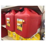 Lot of 4 NEW Midwest 5 Gallon Gasoline Cans