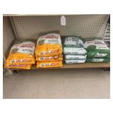 Lot of Assorted Scottï¿½s Lawn Food