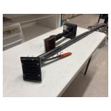 Pittsburgh Adjustable Carpet Stretcher